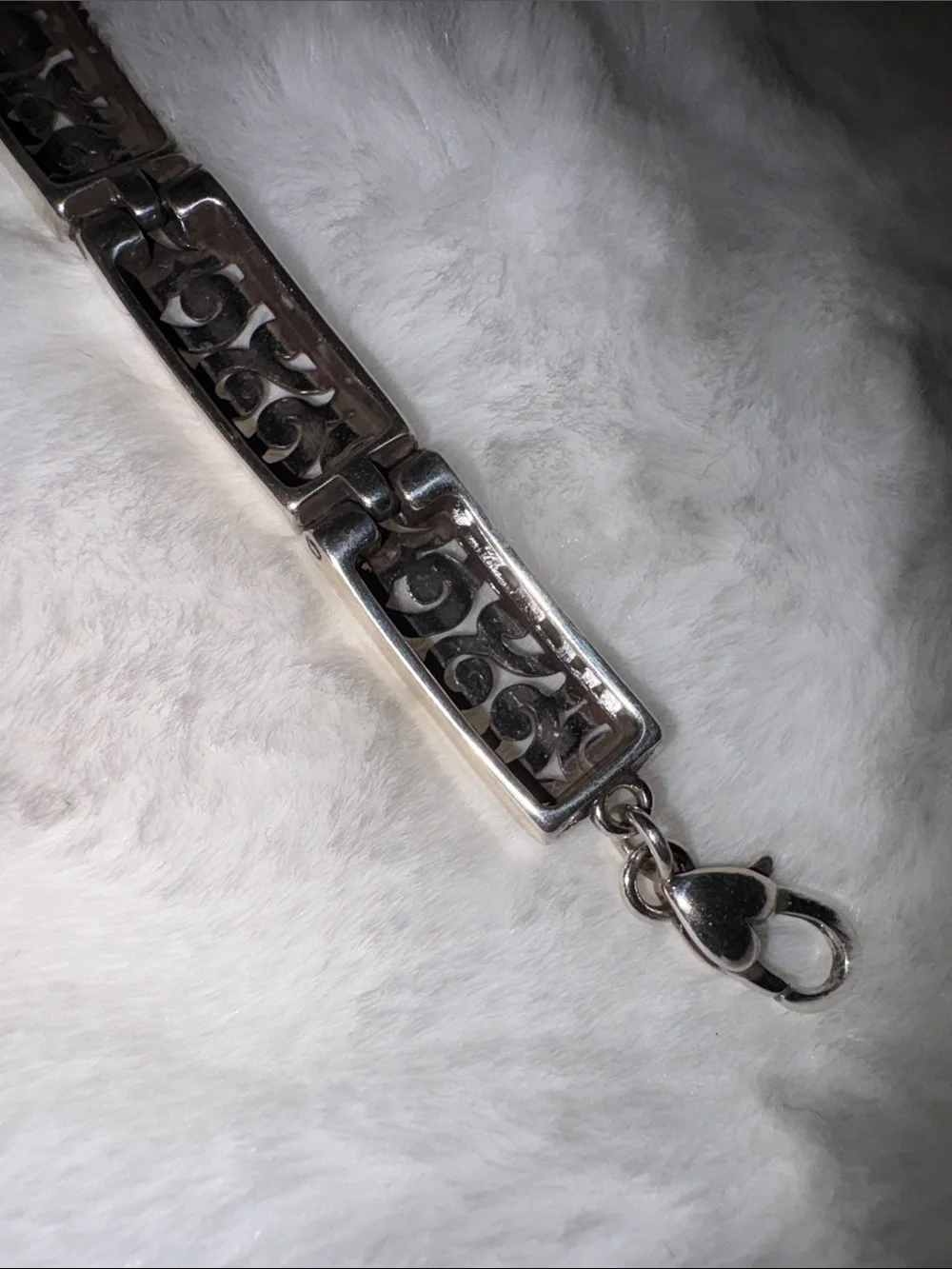 Brighton Filegree  scrollwork Hinged 7 links bracelet. Stamped .